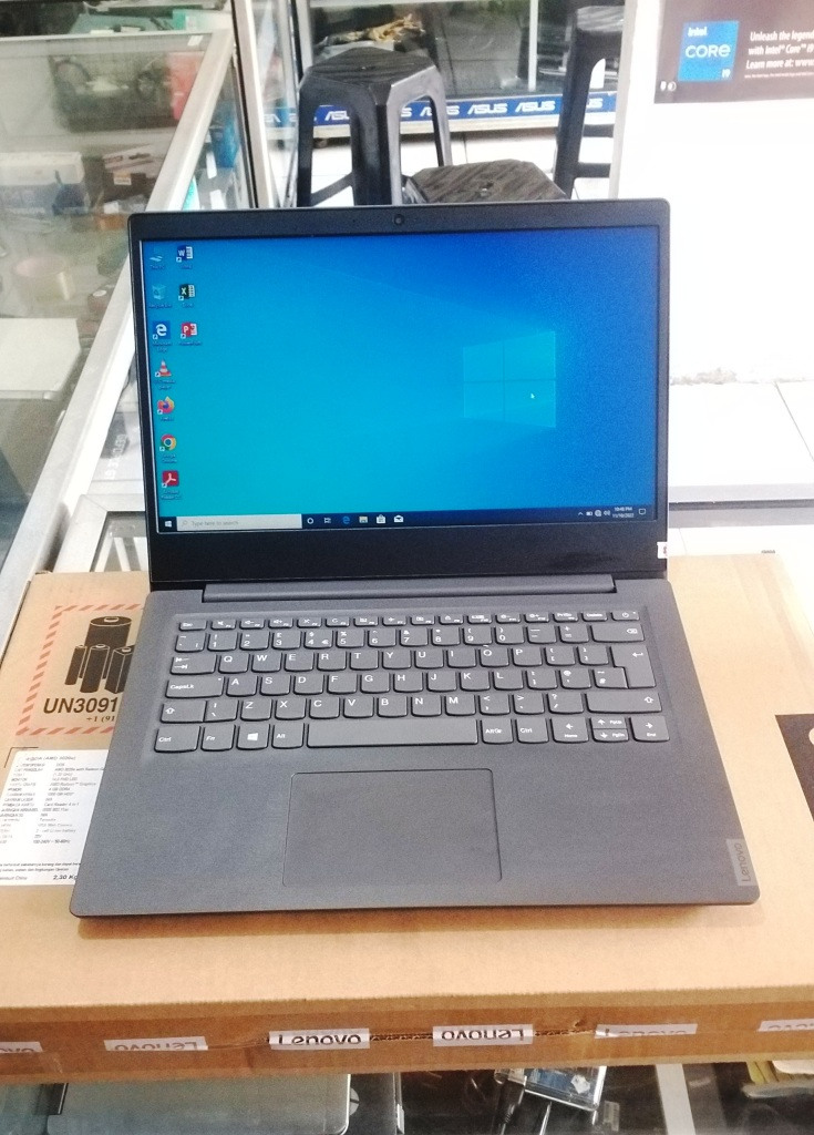 Laptop Lenovo V14ADA AMD Athlon 3020E 4GB RAM 1TB HDD