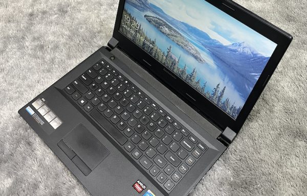 Lenovo B40-80 Intel Core i3-5005U 4GB/500GB Radeon R5 M330