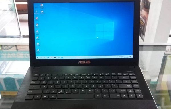Laptop Asus X450CP Intel Core i3 4GB/500GB Dual VGA