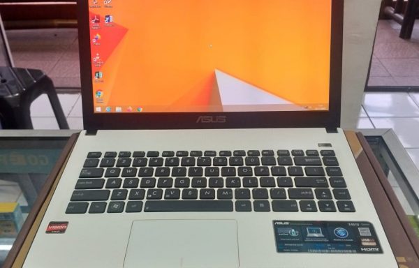 Laptop Asus X401U