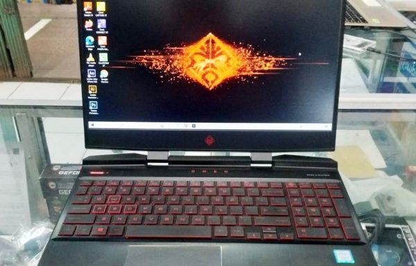 Laptop Gaming HP Omen 15-dc0xxx