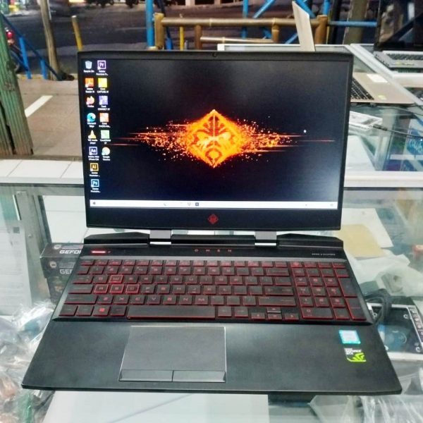 HP Omen 15 Net Computer