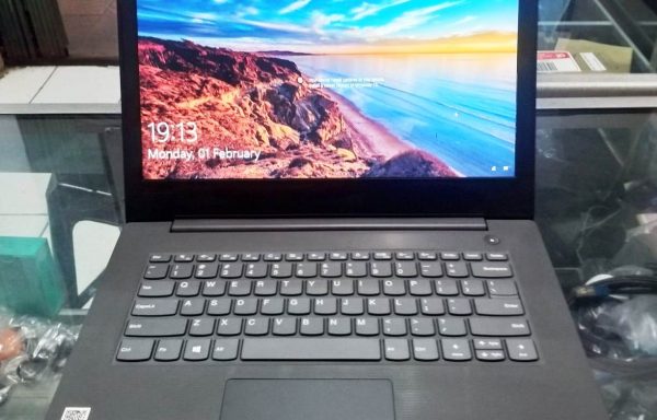 Laptop Lenovo Ideapad V130-14IKB