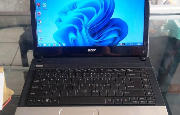 Laptop Acer Aspire E1-431 Intel Celeron 2GB/160GB