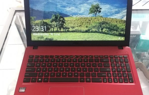 Laptop Asus X450Y AMD E1 2GB/500GB
