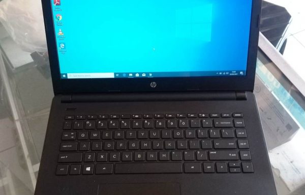 Laptop HP 14-BS00X Intel Celeron N3060 4GB/500GB HDD