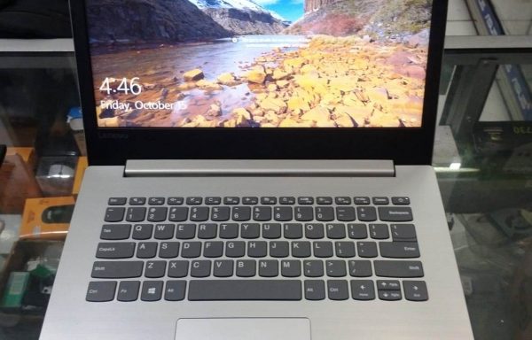 Laptop Lenovo Ideapad 320 Intel Core i3-6006U 4GB RAM 1TB HDD