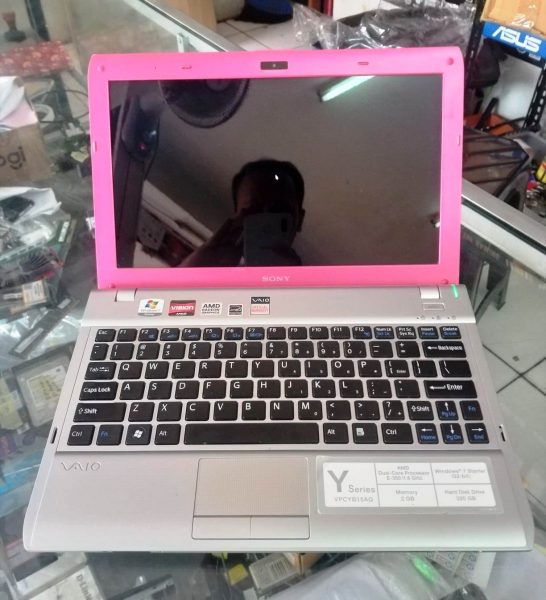 Notebook Sony VAIO VPCYB15AG