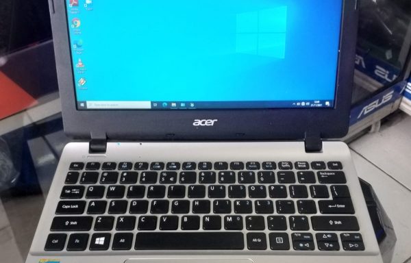 Notebook Acer Aspire E3-112 Intel Celeron N2840 4GB RAM 500GB HDD