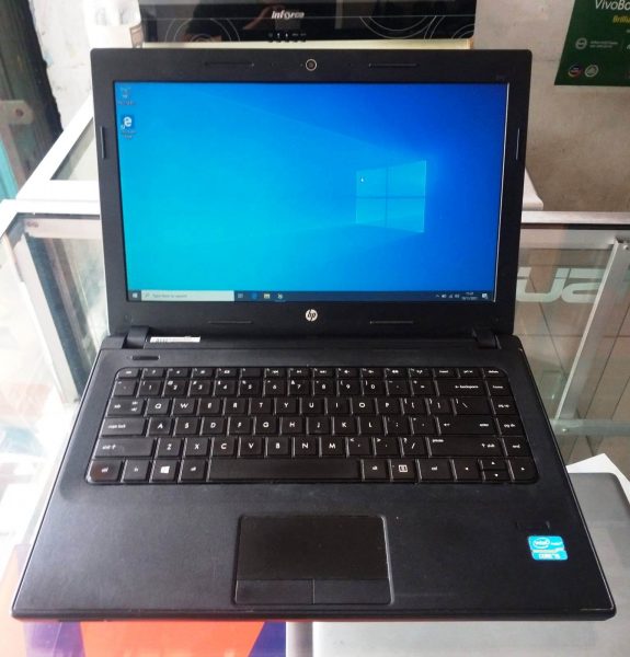 Laptop HP 242 G1