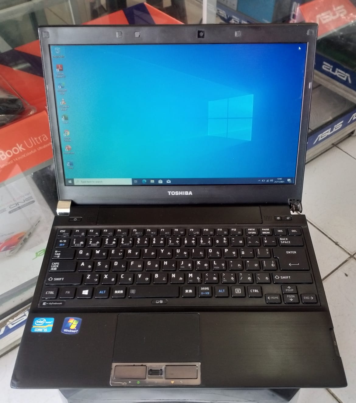 Laptop Toshiba DynaBook R732/H Intel Core I5-3320M 4GB RAM 1TB HDD - Net Computer Depok