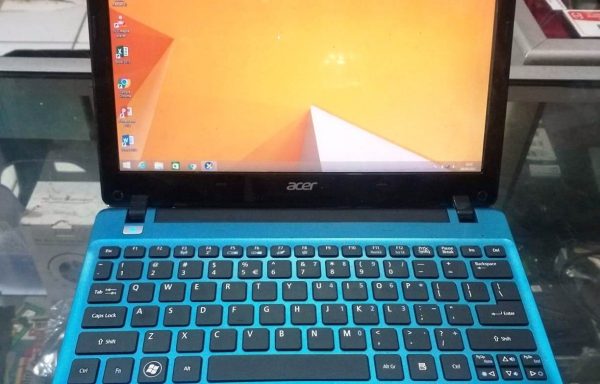 Notebook Acer Aspire One 725 AMD C-60 2GB RAM 320GB HDD