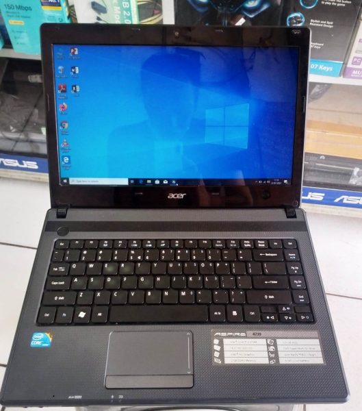 Laptop Acer Aspire 4739