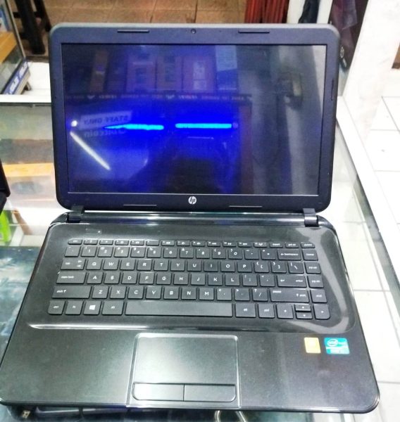 Laptop HP 14-d012tu