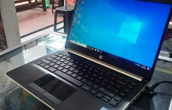 Laptop HP 14s cf0045TX Intel Core i5-8250U 4GB RAM 256GB SSD Dual VGA