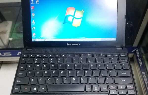 Notebook Lenovo E10-30 Intel Celeron N2830 2GB RAM 320GB HDD