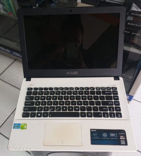 Laptop Asus A450CP
