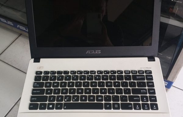 Laptop Asus X450CP Intel Core i3-3217U 4GB RAM 500GB HDD Dual VGA