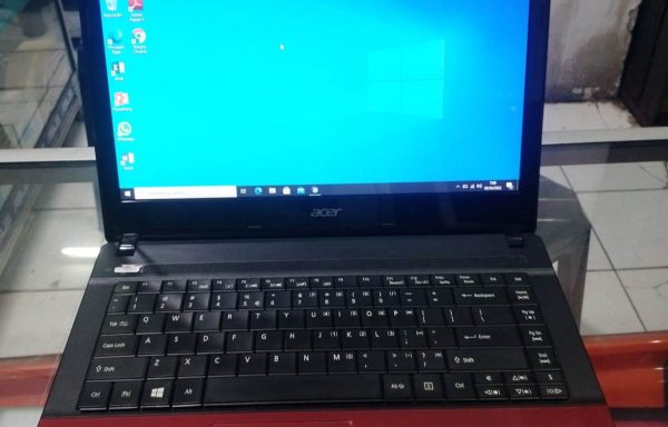 Laptop Acer Aspire E1-431 Intel Celeron CPU 1005M 4GB RAM 320GB HDD