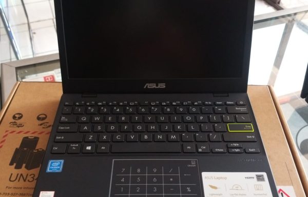 Laptop Asus E210MAO Intel Celeron N4020 4GB RAM 256GB SSD Fullset