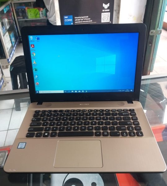 Laptop Asus X441UA di Net Computer Depok