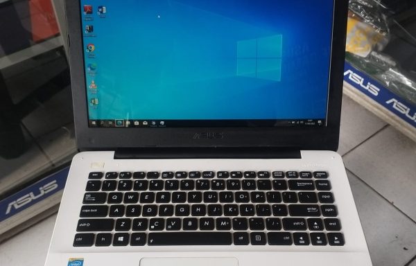 Laptop Asus A455LA Intel Core i3-4030U 4GB RAM 500GB HDD