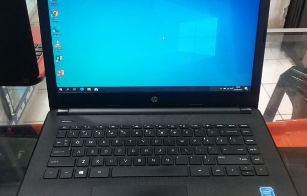 Laptop HP 14-bs0001TU Intel Celeron N3060 4GB RAM 500GB HDD