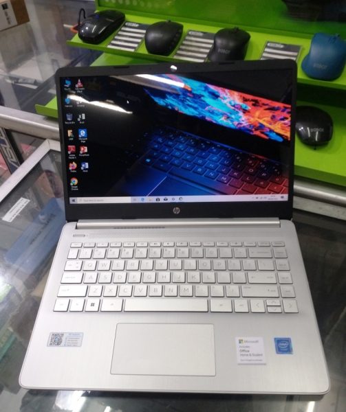 Jual : Laptop HP 14s dq0508TU Intel Celeron N4120 4GB RAM 256GB SSD Fullset