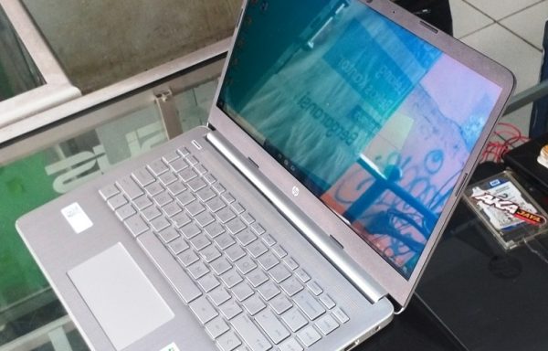 Laptop HP 14s-dq0508TU Intel Celeron N4120 4GB RAM 256GB SSD