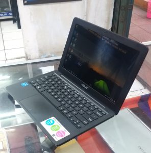 Jual Notebook Asus E202S di Net Computer Depok