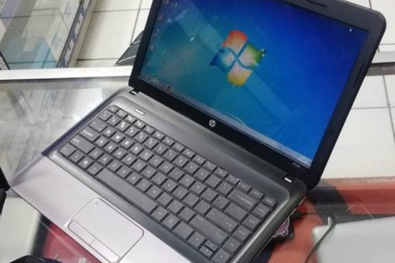 Laptop HP 240 AMD E1-2100 4GB RAM 500GB HDD
