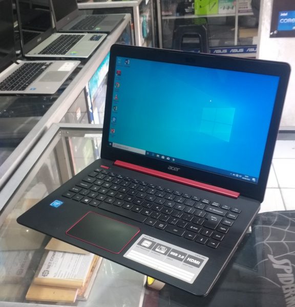 Laptop Acer Aspire One 14