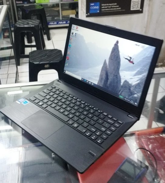 Jual Laptop AsusPro P2430U