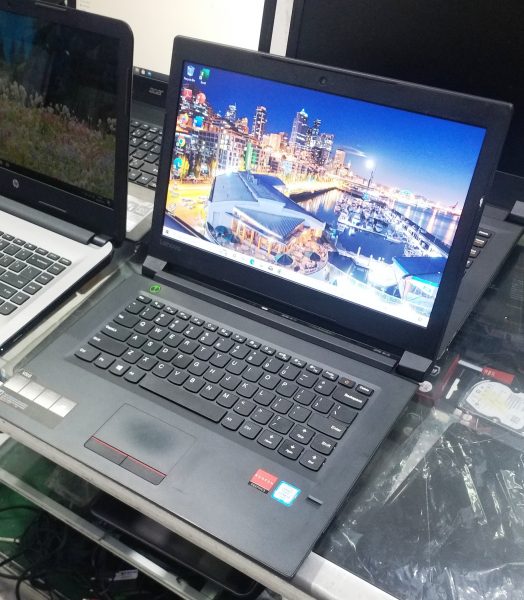 Lenovo V130