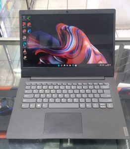 Laptop Lenovo V14-ADA