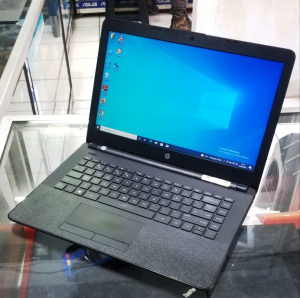 Laptop HP 14 B079TU