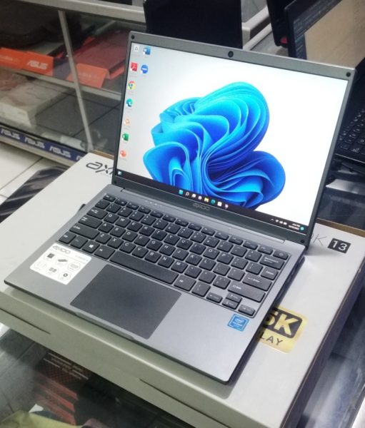 Axioo SlimBook 13