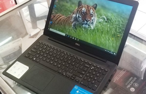 Laptop Dell Inspiron 15-3583 Intel Celeron N4205U 4GB RAM 256GB SSD