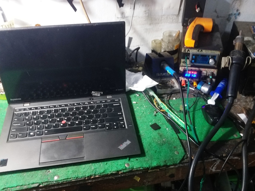 Servis Laptop Mati total