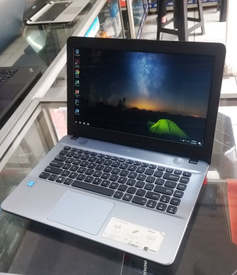 HP 15.6" HD Laptop - Intel Quad-Core N5000, 4GB DDR4, 128GB SSD, Windows 10 Home - Red