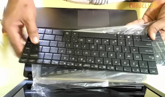 Keyboard laptop tidak berfungsi : Penyebab, Solusi dan biaya Ganti Keyboard Laptop