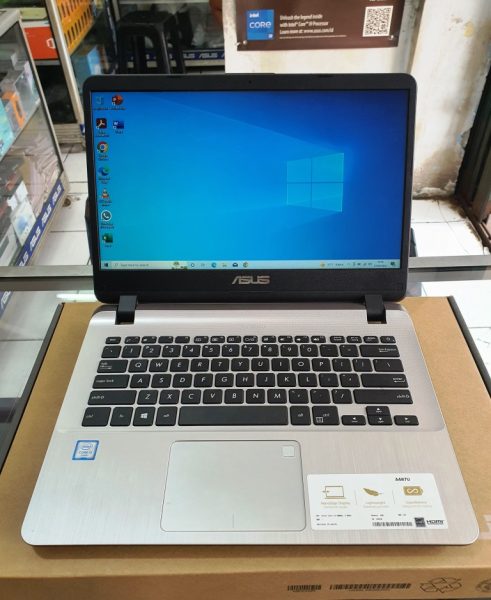 ASUS A407UA Intel Core i3