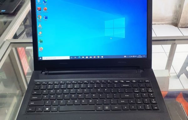 Laptop Lenovo Ideapad 100-15IBD Intel Core i3-5020U 8GB RAM 256GB SSD