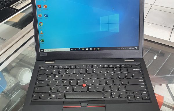 Laptop Lenovo ThinkPad L390 Intel Core i5-8365U 8GB RAM 256GB SSD