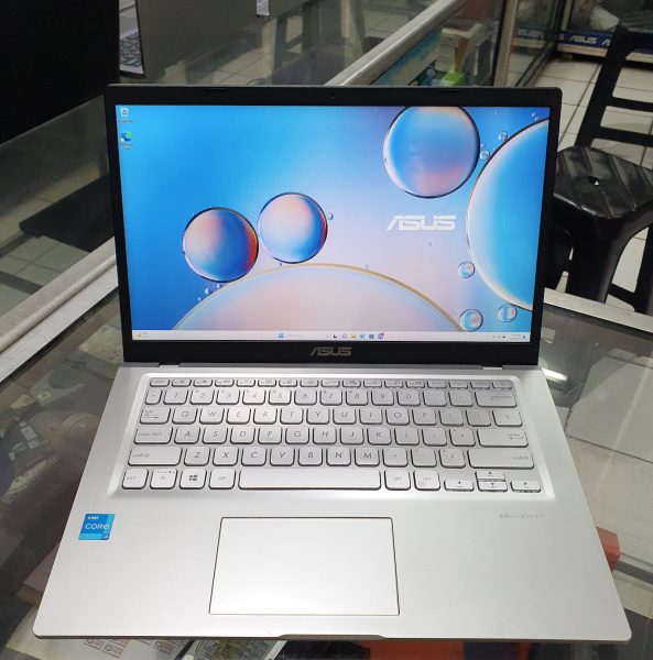Laptop ASUS A416e Intel Core i3