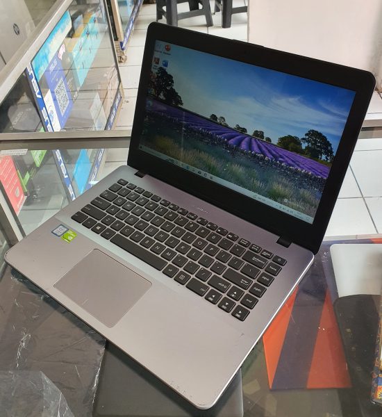 Laptop ASUS A442U Intel