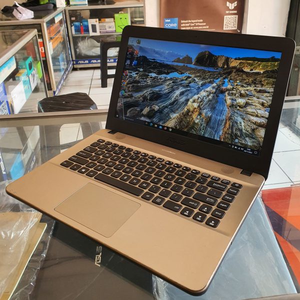 ASUS X441B A9