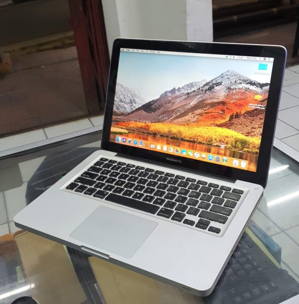 macbook pro 2010