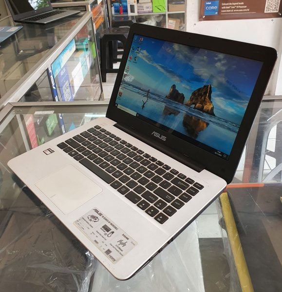 ASUS X452
