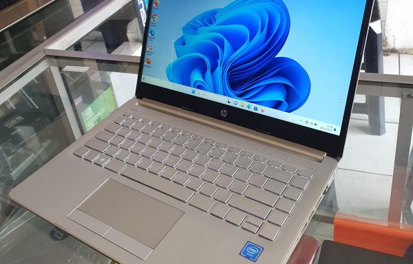 Laptop HP 14s cf1046TU Intel Celeron N4205U  4GB RAM 256GB SSD